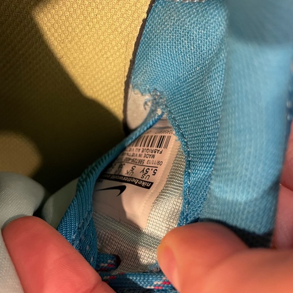 Nike Roche & Converse - Picture 4 of 6